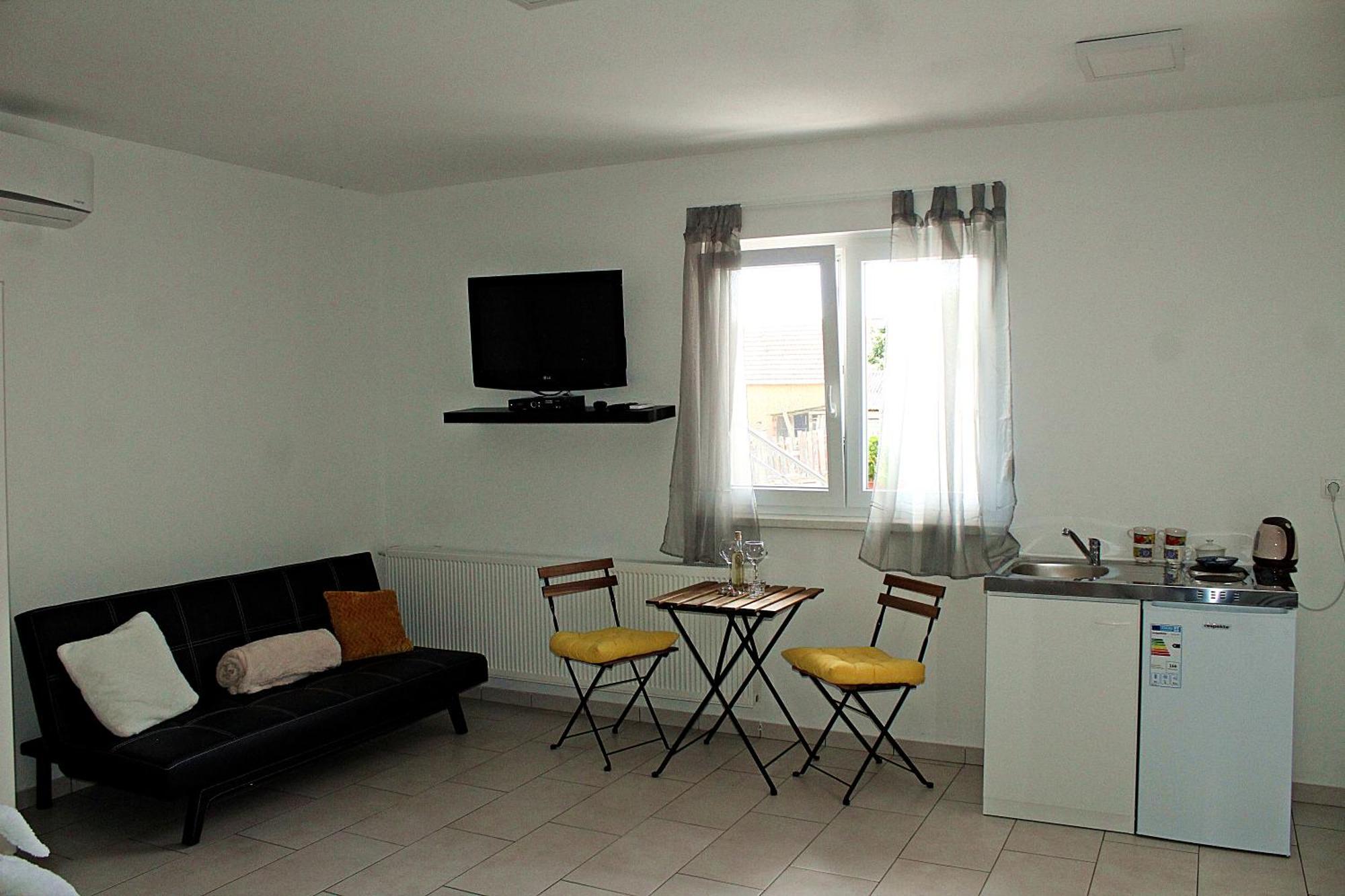 Bed and Breakfast Yosefsfeld Kutjevo Habitación foto